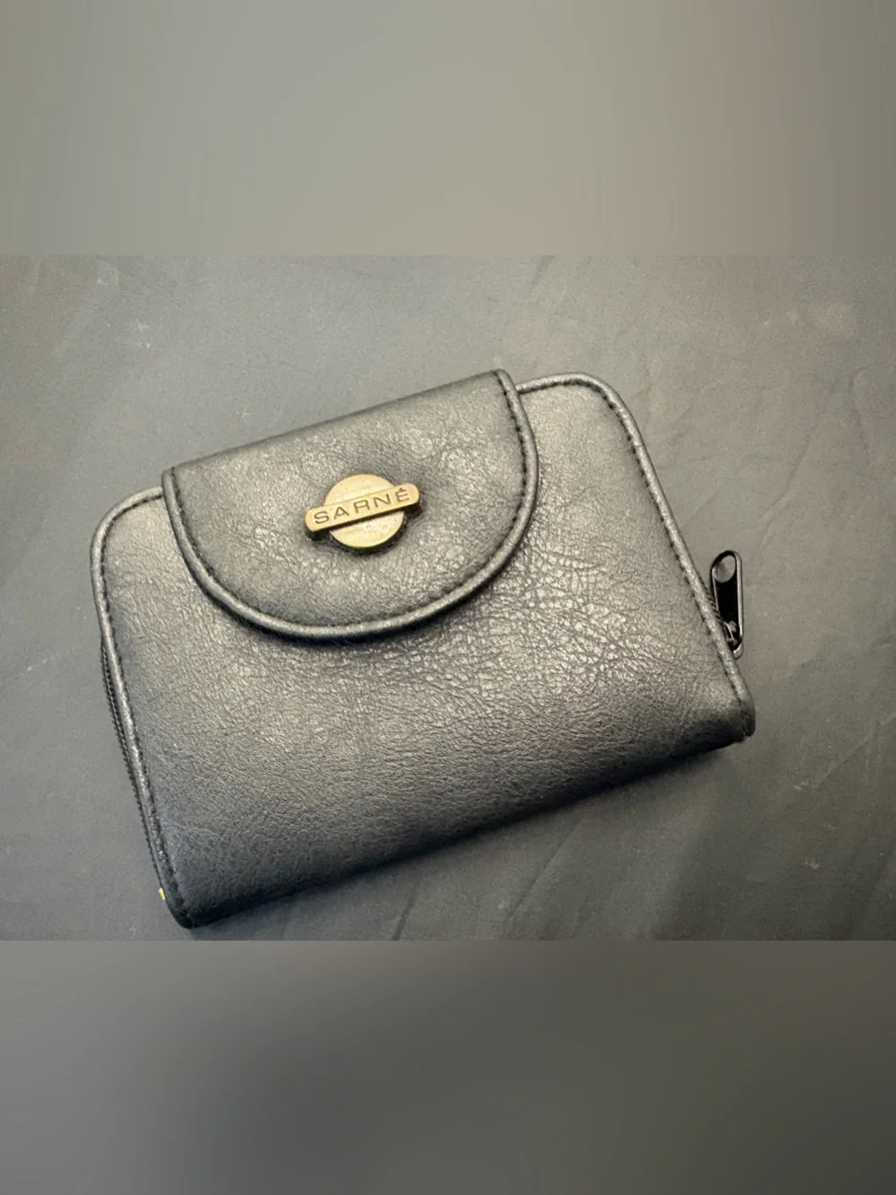 Vintage Black Unisex Bi-fold Wallet